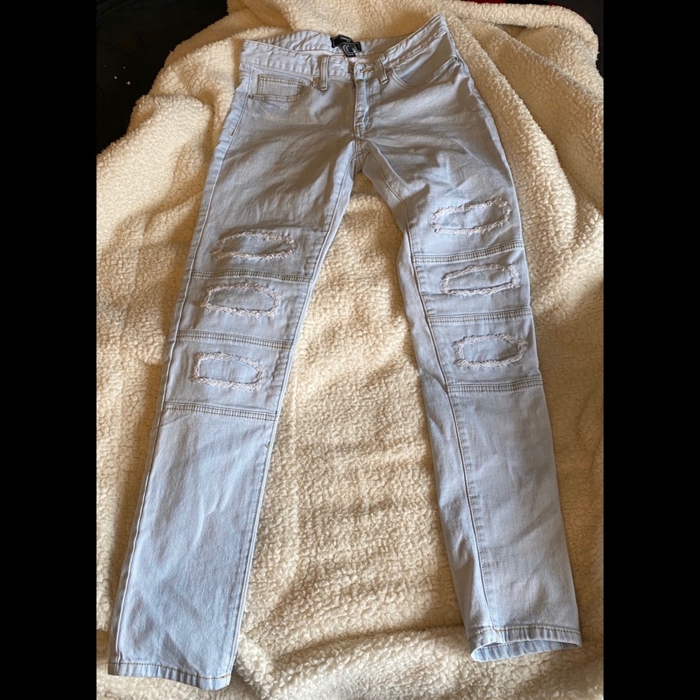 Forever 21 men’s skinny jeans